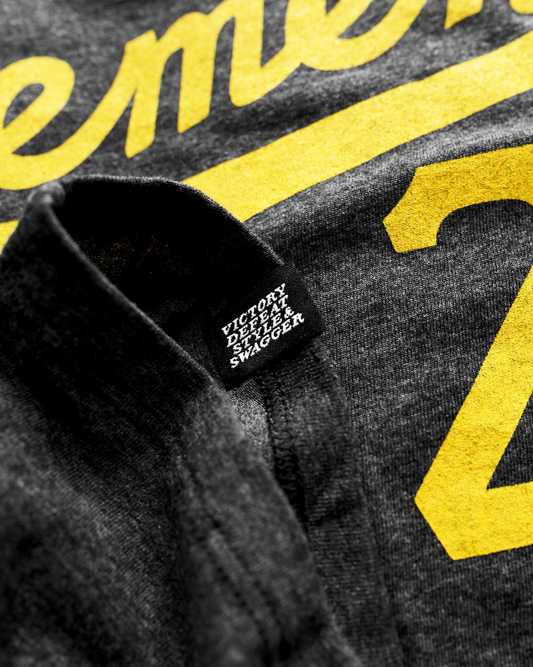 Clemente #21 Black Tank - Image 4