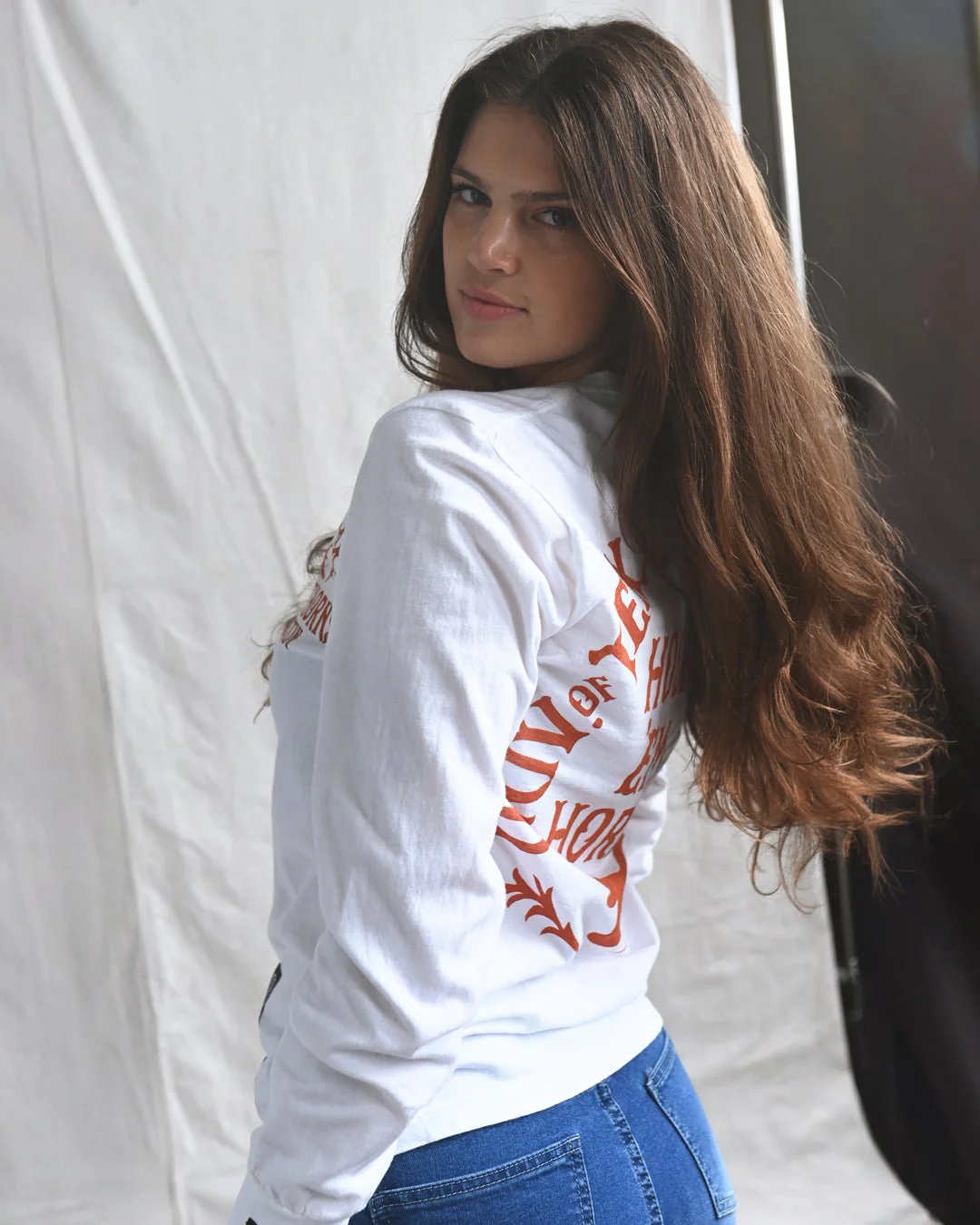 UT - Longhorns Hook 'Em White Long Sleeve Tee - Image 4